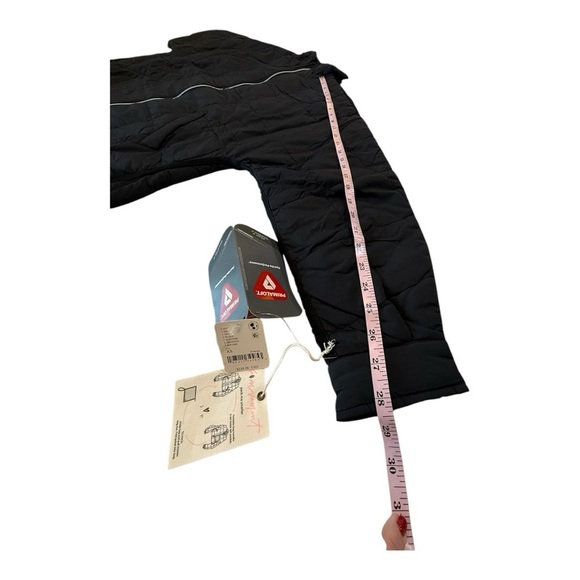 Women's Black Quilted Jacket - Picture 11 of 15